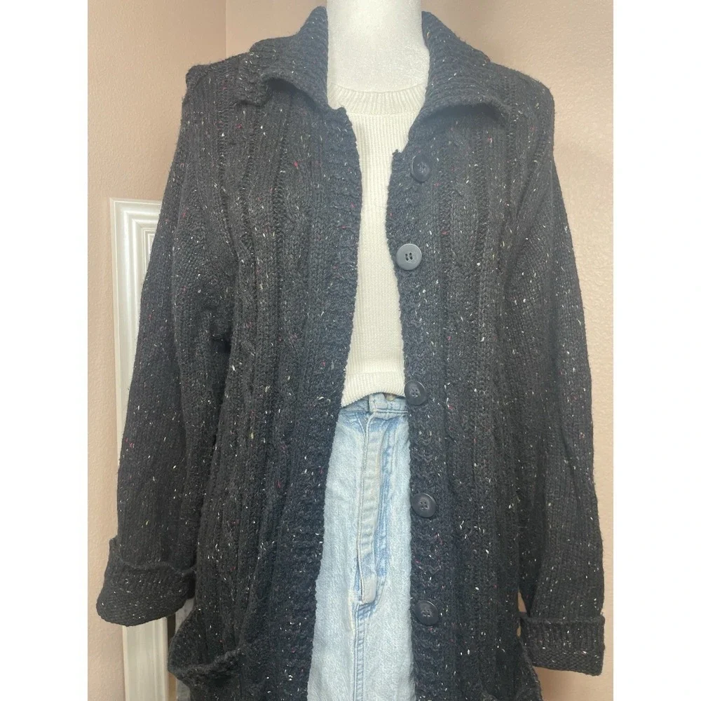 Kikit Chunky Knit Cardigan M Black Speckled Cable Button Front‎ Cozy